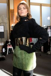 Maryna Linchuk – Balmain Show – Paris Fashion Week, March 2016