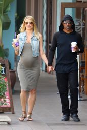 Paige Butcher Shows Off Baby Bump - Out in Los Angeles 3/2/2016