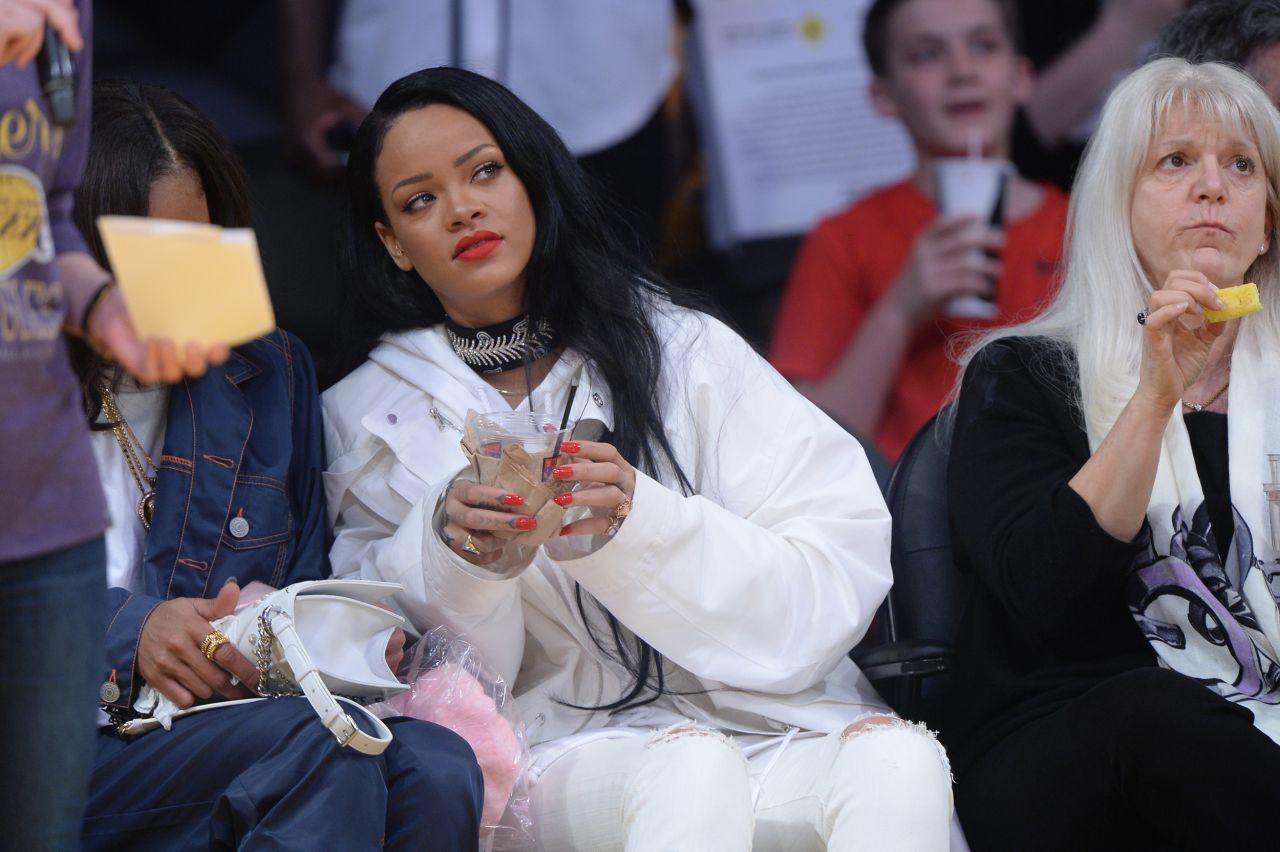 Rihanna at a Clippers Game with Her BFF Melissa Forde in Los Angeles 3 ...