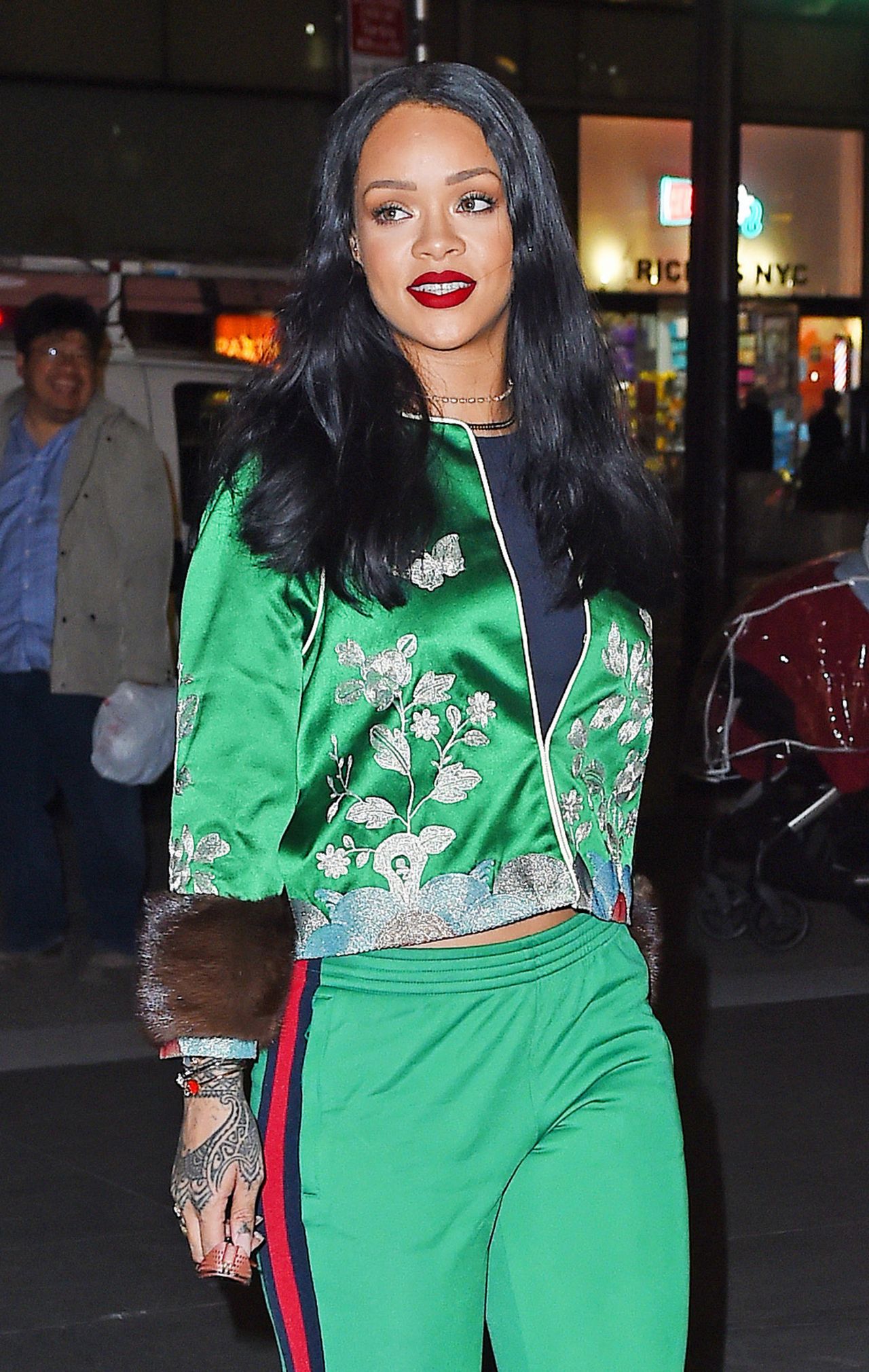 Rihanna Looks Great in Green - Out in New York City 3/28/2016 • CelebMafia