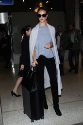 Rosie Huntington-Whiteley at LAX Airport, March 2016