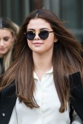 Selena Gomez - Louis Vuitton Fashion Show in Paris, 3/9/2016