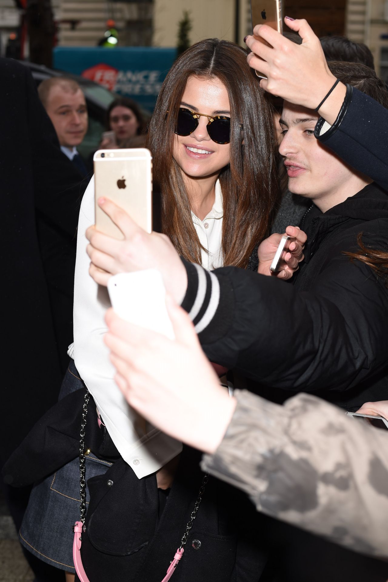 Selena Gomez - Louis Vuitton Fashion Show in Paris, 3/9/2016 • CelebMafia