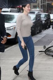 Shailene Woodley Booty in Tight Jeans - Out in NYC 3/14/2016