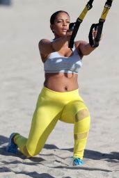Sunday Carter - Works Out in Malibu, March 2016