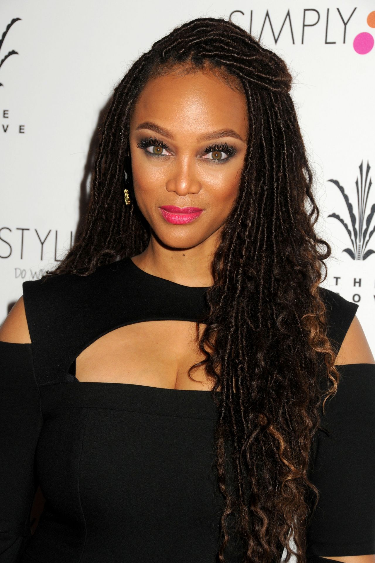 Tyra Banks Without Weave