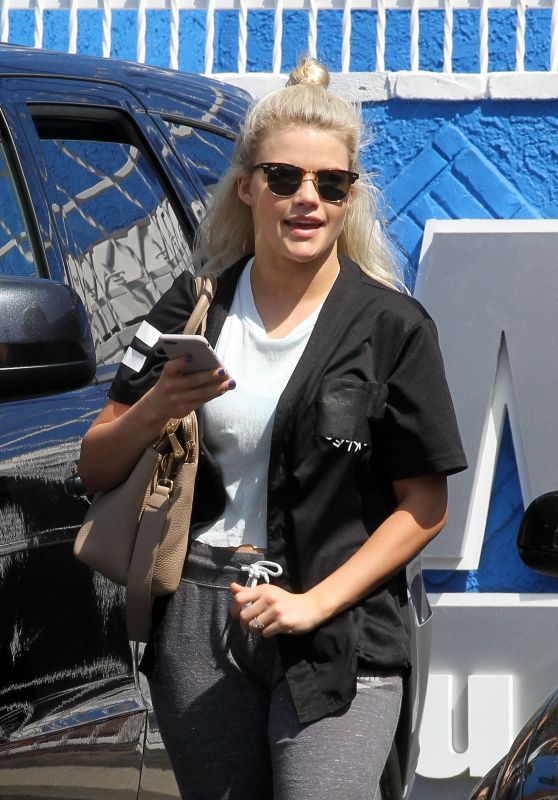 Witney Carson at the 