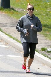 Amy Adams in Leggings - Out for a Jog in New York City 4/26/2016