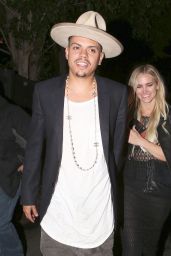 Ashlee Simpson Night Out Style - at The Nice Guy in West Hollywood 4/28/2016