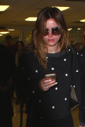 Bella Thorne and Dani Thorne at LAX Airport in Los Angeles 4/8/2016 