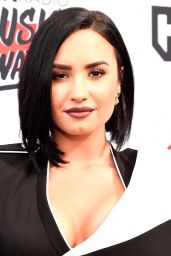 Demi Lovato – iHeartRadio Music Awards 2016 in Inglewood