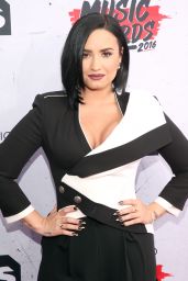 Demi Lovato – iHeartRadio Music Awards 2016 in Inglewood