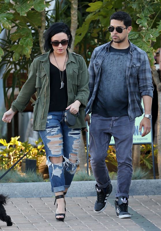 Demi Lovato in Ripped Jeans - at a Cafe Habana in Malibu 4/16/2016 