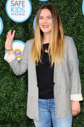 Drew Barrymore – Safe Kids Day in Los Angeles 4/24/2016