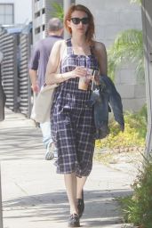 Emma Roberts - Getting Coffee in Los Angeles 4/5/2016