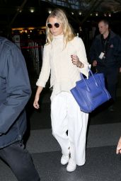 Gwyneth Paltrow - Arrived at JFK Airport New York 4/11/2016