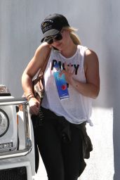 Hilary Duff  at a Gym in West Hollywood 4/20/2016