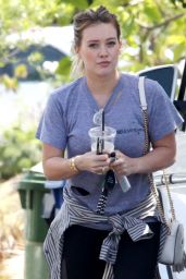 Hilary Duff Casual Outfit - Out in Beverly Hills 4/27/2016 