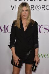 Jennifer Aniston – ‘Mother’s Day’ World Premiere in Los Angeles