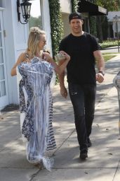 Julianne Hough - Picked up Goodies at Gifting Suite With Her Fiancee, Brooks Laich, Beverly Hills 4/14/2016