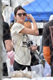 Kendall Jenner Street Style - Shopping in Pasadena 4/10/2016 