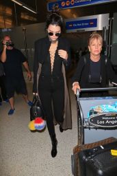 Kendall Jenner Travel Outfit - at LAX in LA, April 2016