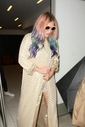 Kesha at LAX Airpot in Los Angeles 4/22/2016