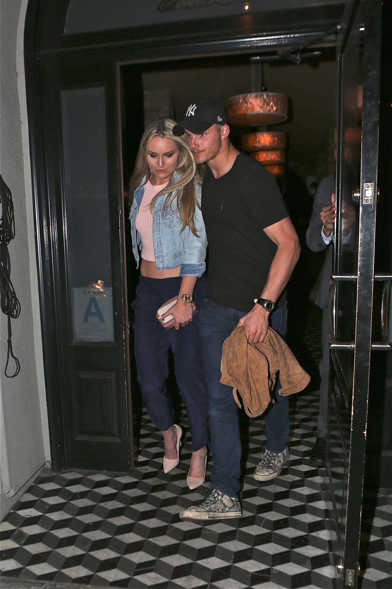 Lindsey Vonn at Craigs Restaurant in West Hollywood 4/9/2016 • CelebMafia