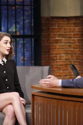 Maisie Williams - on 'Late Night with Seth Meyers' in New York City 4 ...