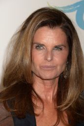 Maria Shriver - REFUGEE Exhibit at Annenberg Space For Photography in Century City, April 2016