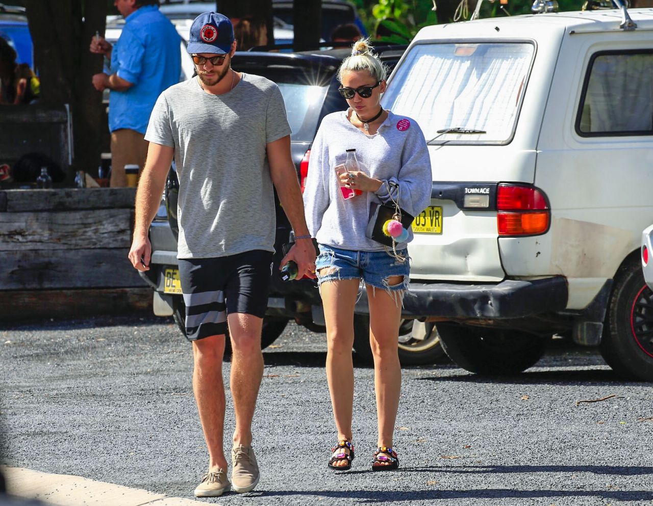 Miley Cyrus in RIpped Jeans Shorts - Out in Australia 4/29/2016 ...