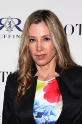 Mira Sorvino – ‘Mothers and Daughters’ Premiere in Los Angeles