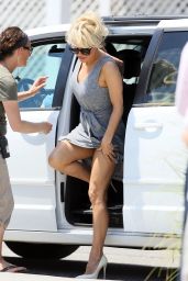 Pamela Anderson -Veteran of the Baywatch TV Series, Shows Up to the Set in Tybee, April 2016