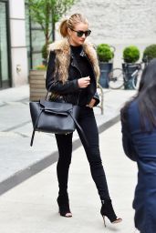 Rosie Huntington-Whiteley Chic Outfit - Leaving Her Hotel in NYC 4/29 ...