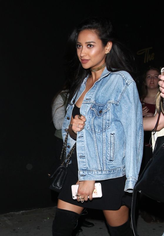 Shay Mitchell Night Out - The Nice Guy in West Hollywood 4/2/2016