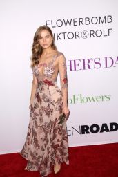 Tanya Mityushina - ‘Mother’s Day’ World Premiere in Los Angeles