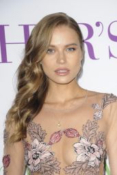 Tanya Mityushina - ‘Mother’s Day’ World Premiere in Los Angeles