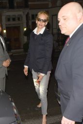 Uma Thurman - Arriving at Her Hotel in London 4/25/2016