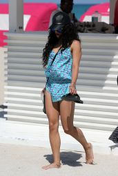 Vanessa Hudgens in a Bikini - Miami, FL 4/8/2016