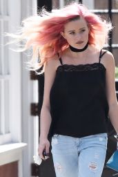 Ava Phillippe Street Style - Out in Brentwood, CA 5/28/2016
