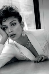 Bella Hadid - Photoshoot for Vogue Magazine Turkey May 2016