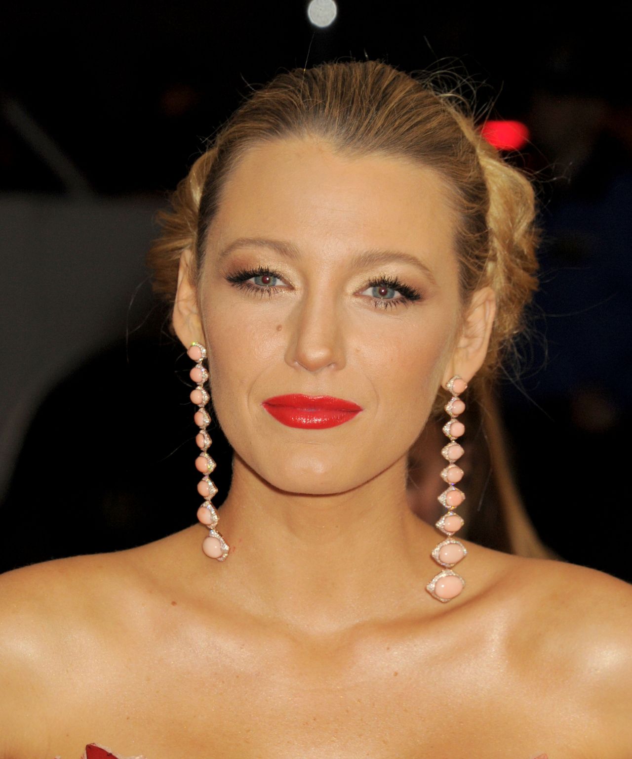 Blake Lively – Met Costume Institute Gala 2016 in New York