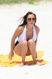 Chloe Goodman Swimsuit Photos - on Holiday in Miami Beach 5/29/2016