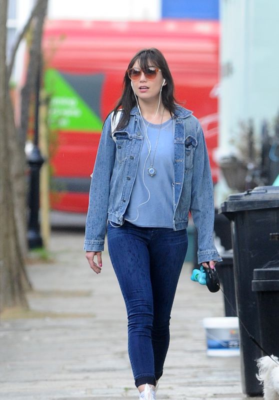 Daisy Lowe Taking Her Dog For a Walk - Primrose Hill, April 2016