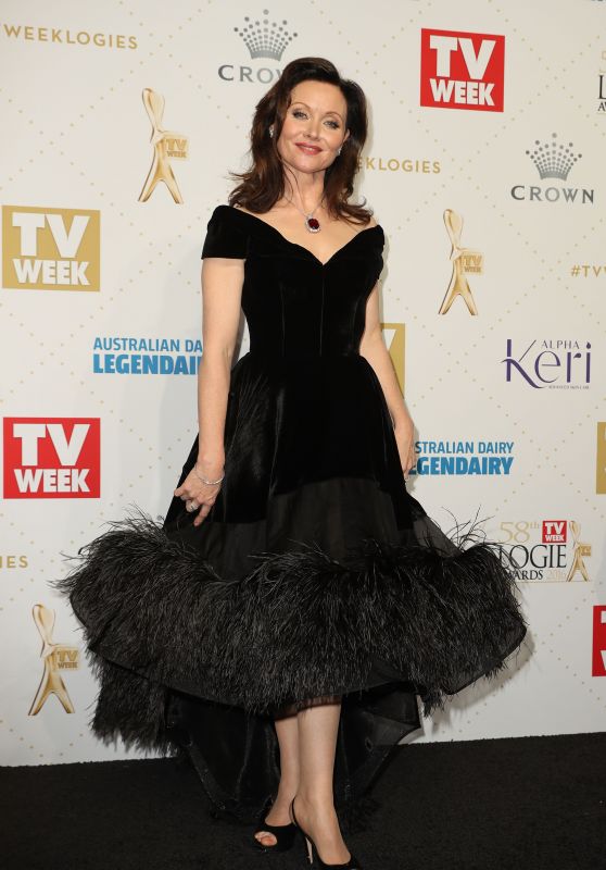 Essie Davis - 2016 Logie Awards in Melbourne