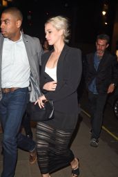 Jennifer Lawrence Night Out Style - Outside Sexy Fish in London 5/8/2016