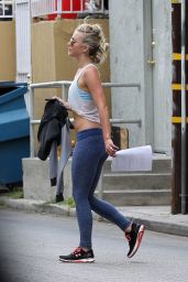 Julianne Hough in Tights - Leaving a Gym in West Hollywood 5/25/2016