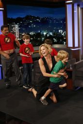 Julie Bowen Appeared on Jimmy Kimmel Live in Hollywood, May 2016