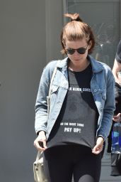 Kate Mara Street Style - Leaving the Gym in Beverly Hills 5/23/2016 