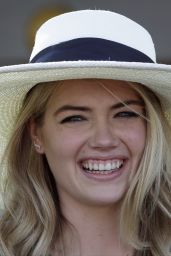 Kate Upton – 2016 Kentucky Derby at Churchill Downs in Louisville